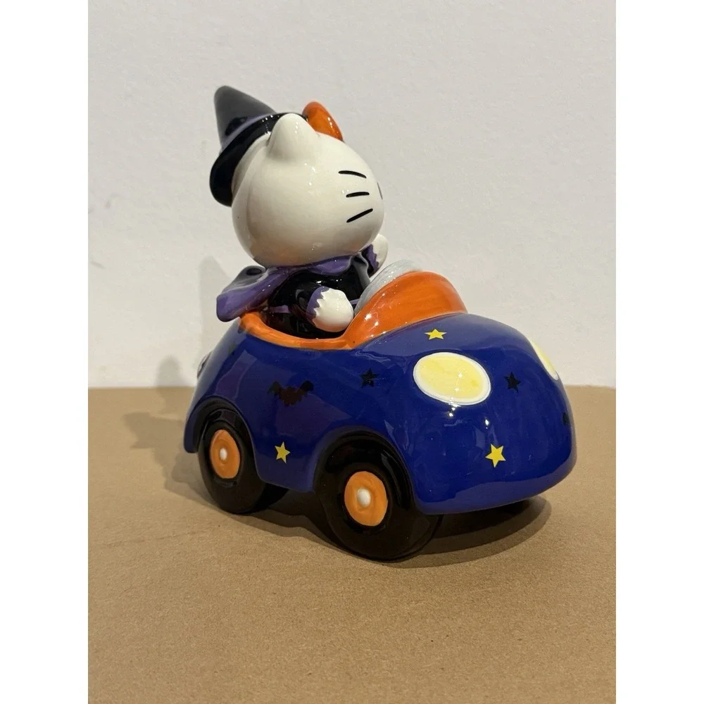 Hello Kitty Blue Sky Halloween Cute Ceramic Witch in Purple Car Orange Bow